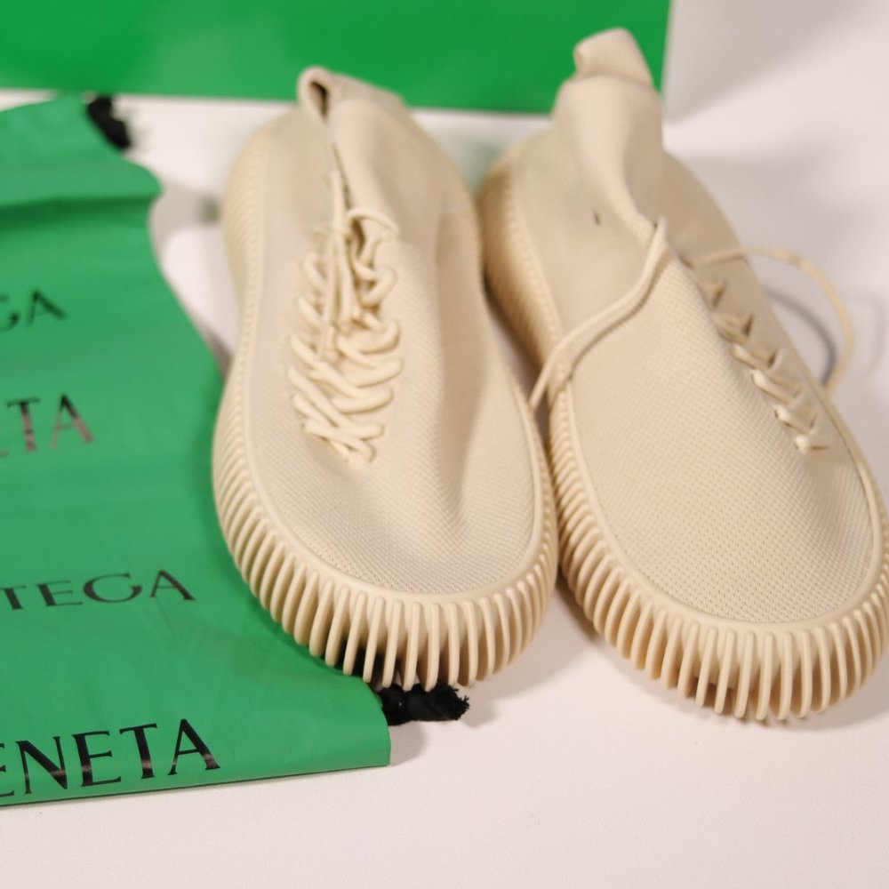 Brand New Bottega Veneta Ripple Sneakers size 12/45